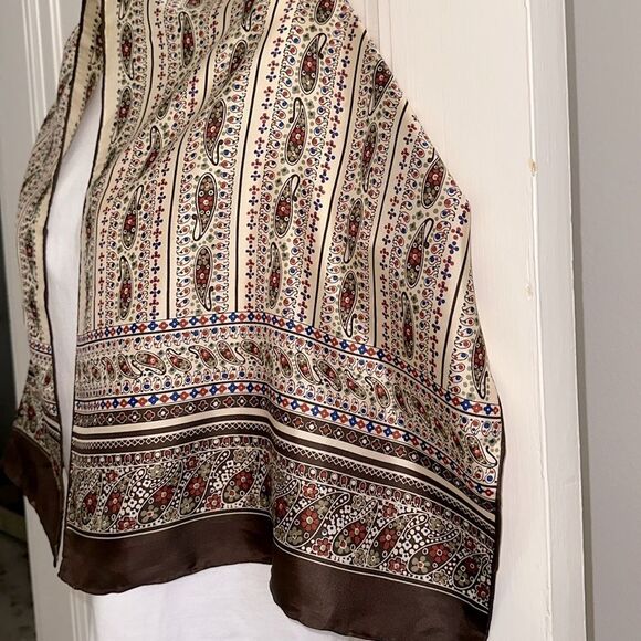 Vintage 60s/70 Echo Paisley Brown,Cream, Green & Blue Long Chinon/Silk Scarf - Picture 2 of 8